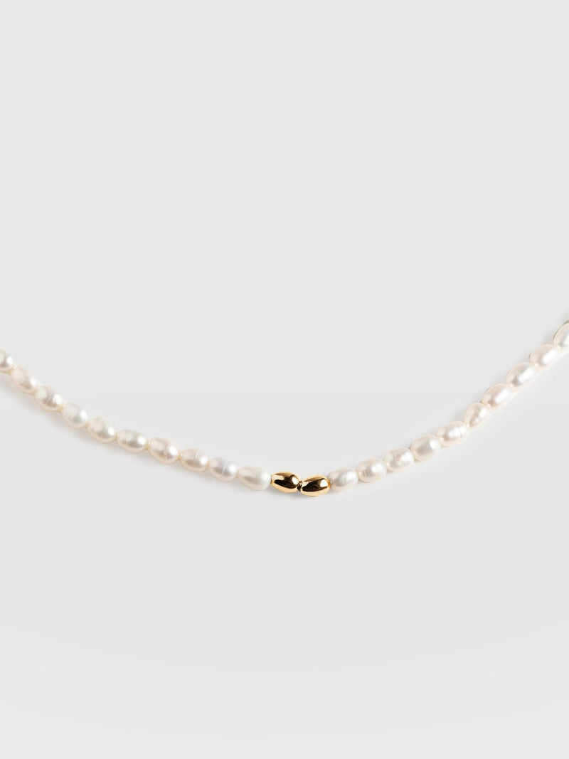 Jacqueline Pearl Necklace Gold - Women's Jewellery | Saint + Sofia® EU