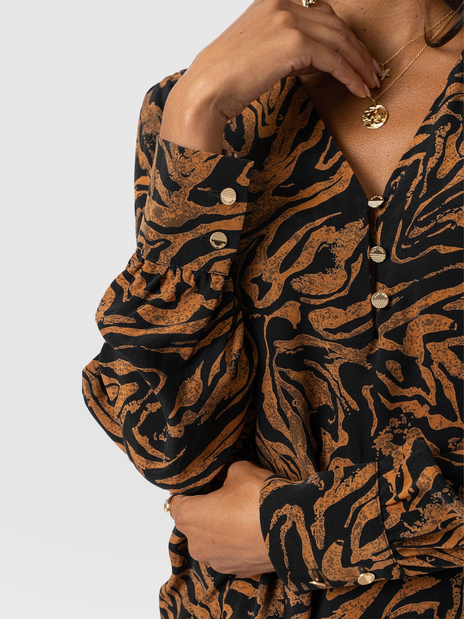 Joselyn V Neck Blouse - Brown Zebra - Women's Blouses | Saint + Sofia® EU
