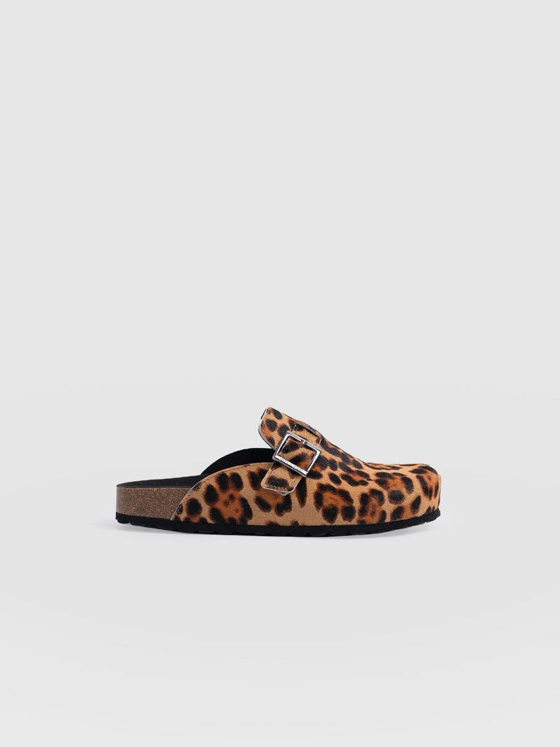 Jude Clogs Leopard - Women's Shoes | Saint + Sofia® EU