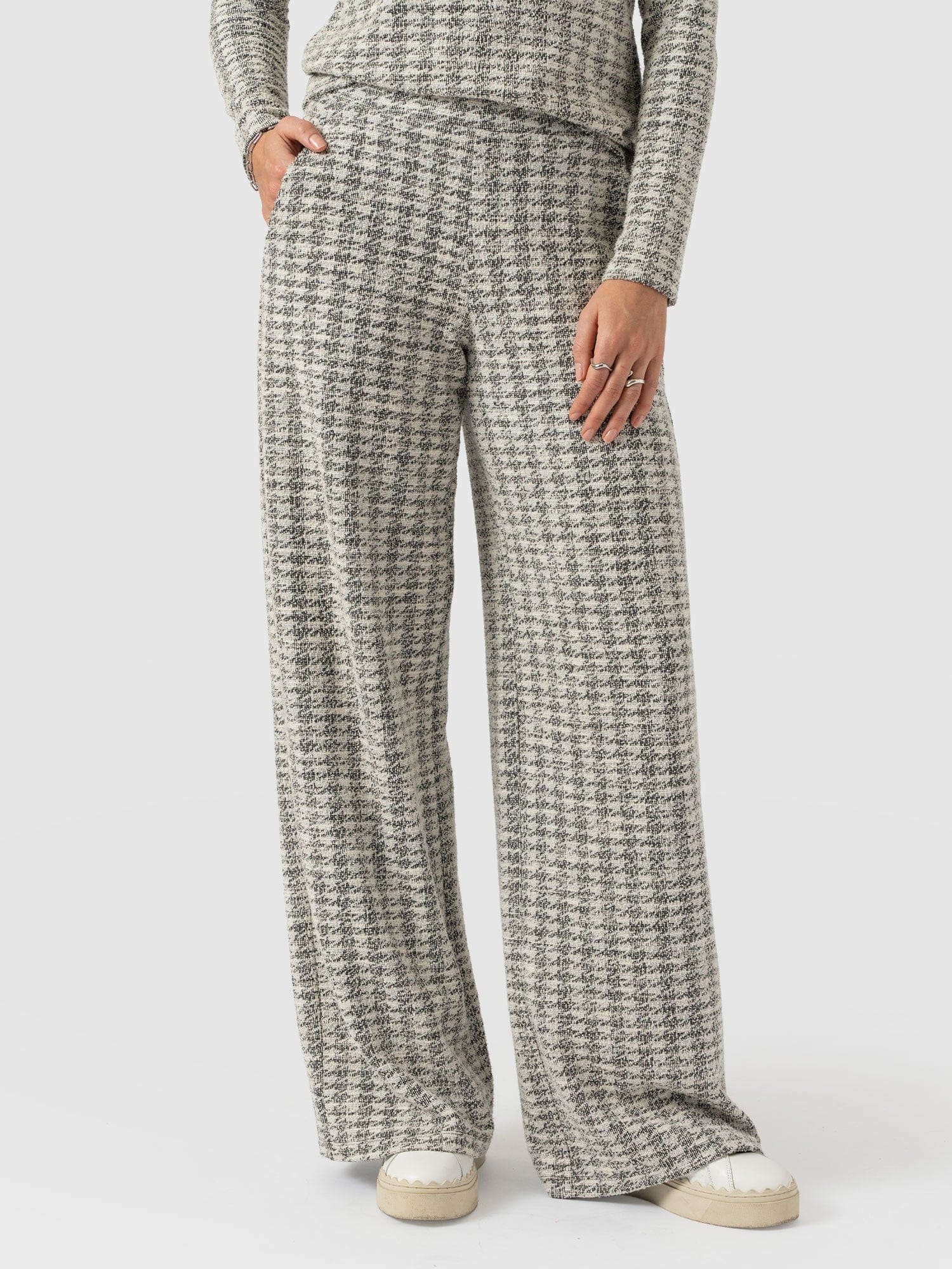 Keller Wide Leg Pant - Cream Boucle - Women's Trousers | Saint + Sofia® EU