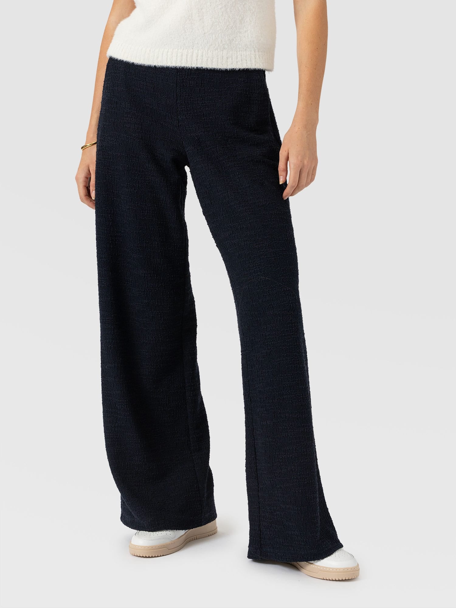 Keller Wide Leg Pant - Navy Boucle - Women's Trousers | Saint and Sofia® EU