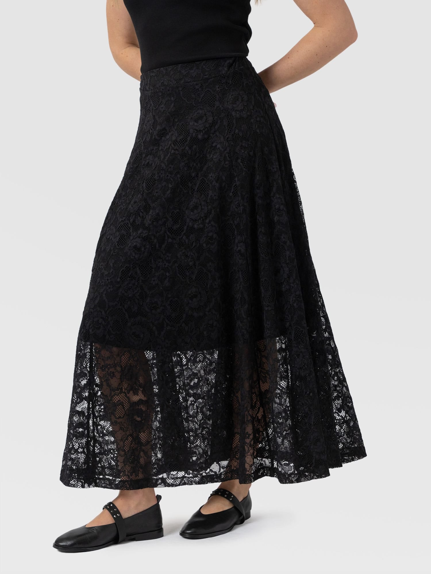 Lana A - Line Skirt - Black Lace - Women's Skirts | Saint + Sofia® EU