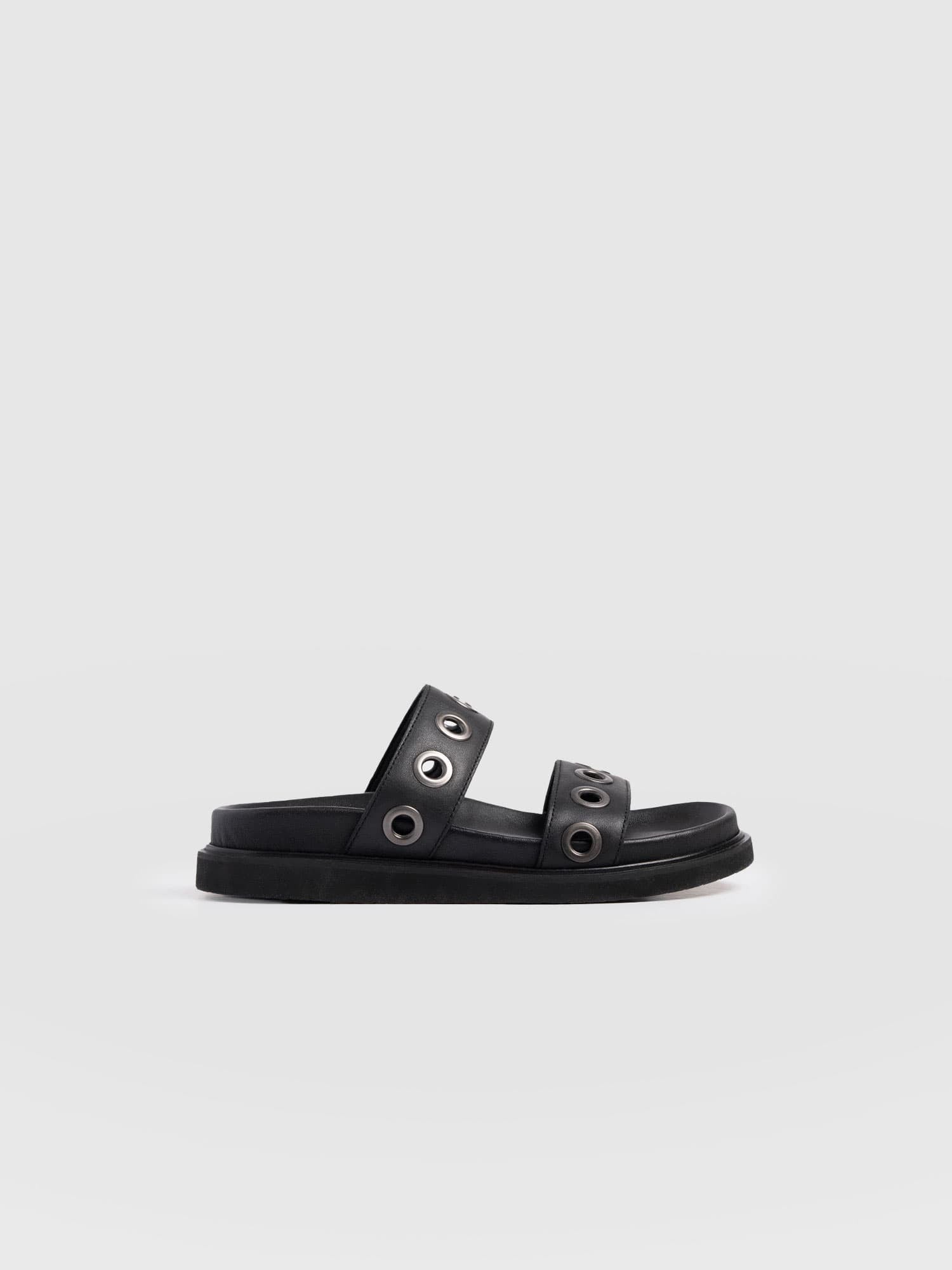 Madison Eyelet Slides - Black - Women's Shoes | Saint + Sofia® EU