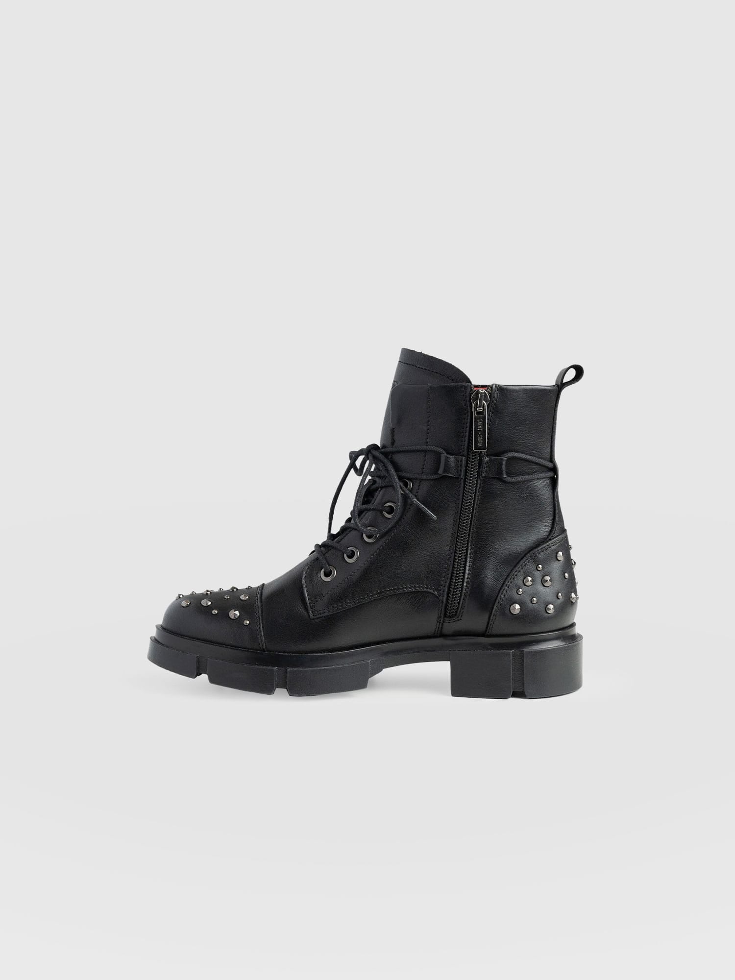 Noho Studded Boot Black - Women's Leather Boots | Saint + Sofia® EU
