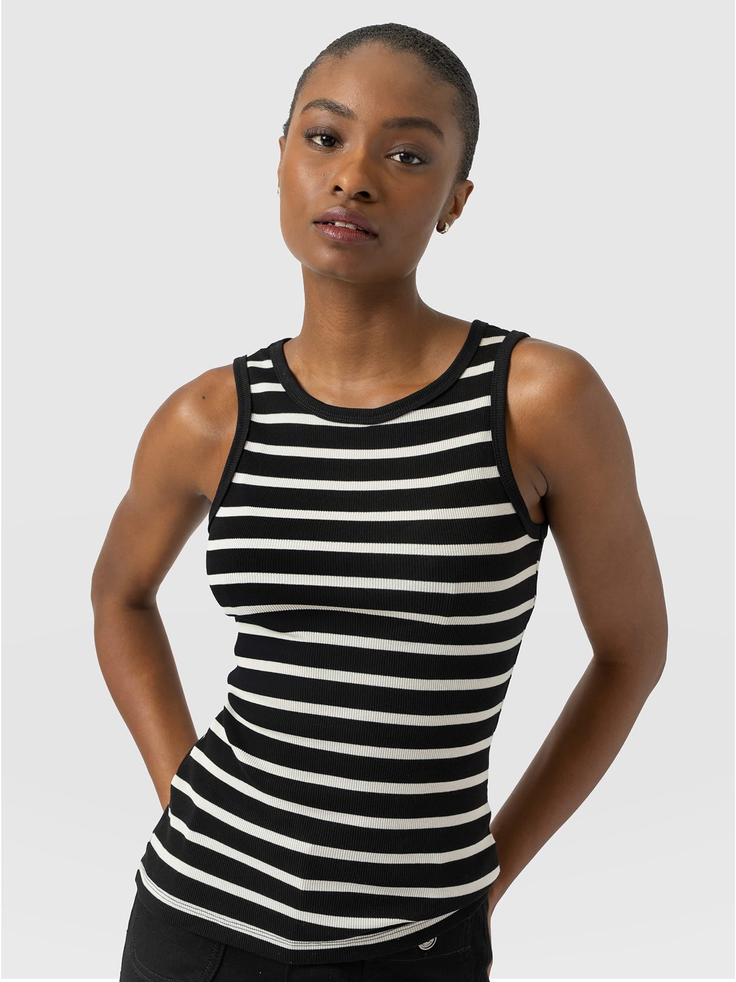 Nova Racer Vest - Black & White Stripe - Women's T-shirts | Saint and Sofia® EU