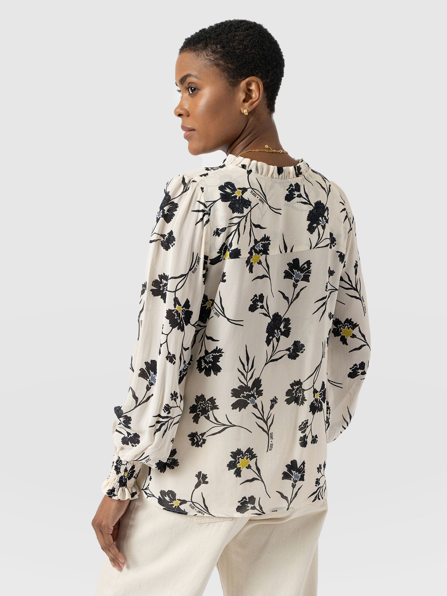 Olivia Blouse - White Spring Floral - Women's Blouses | Saint + Sofia® EU