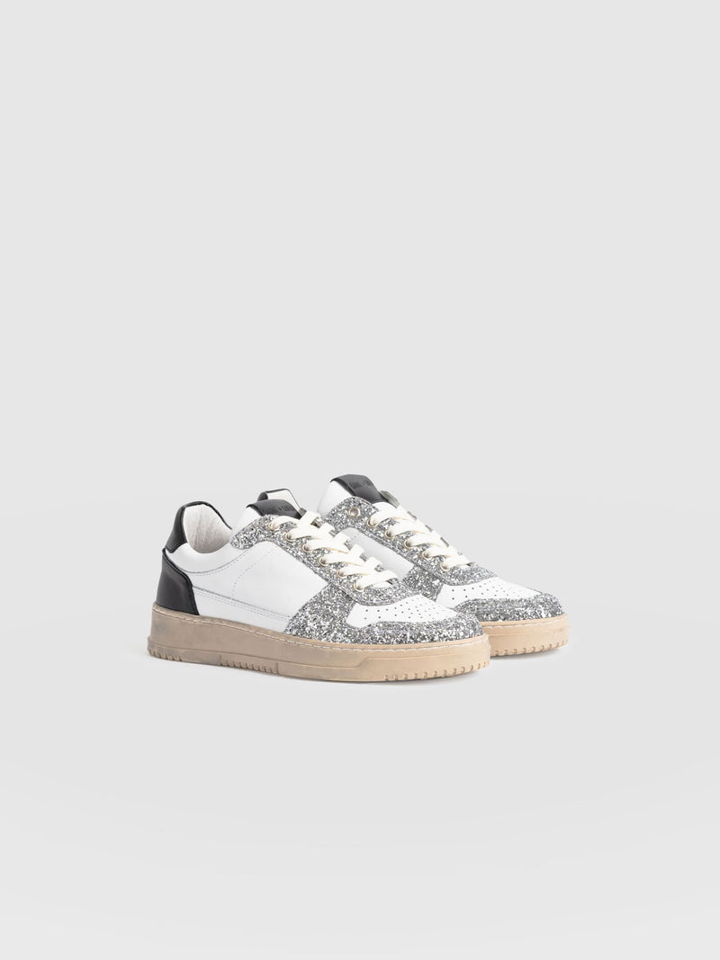 Onyx Trainer - White/Black - Women's Shoes | Saint + Sofia? EU