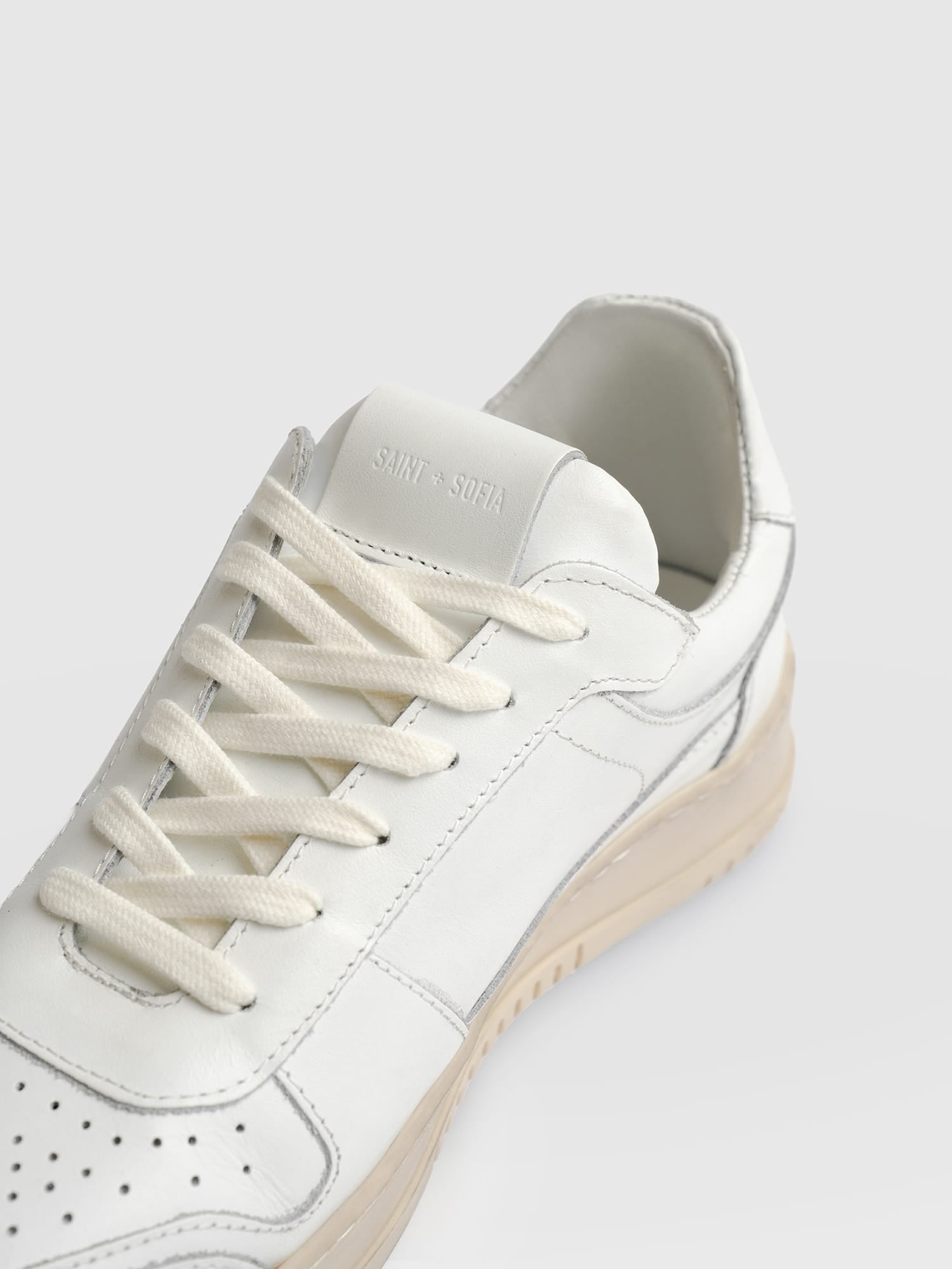 Onyx Trainer - White - Women's Shoes | Saint and Sofia® EU