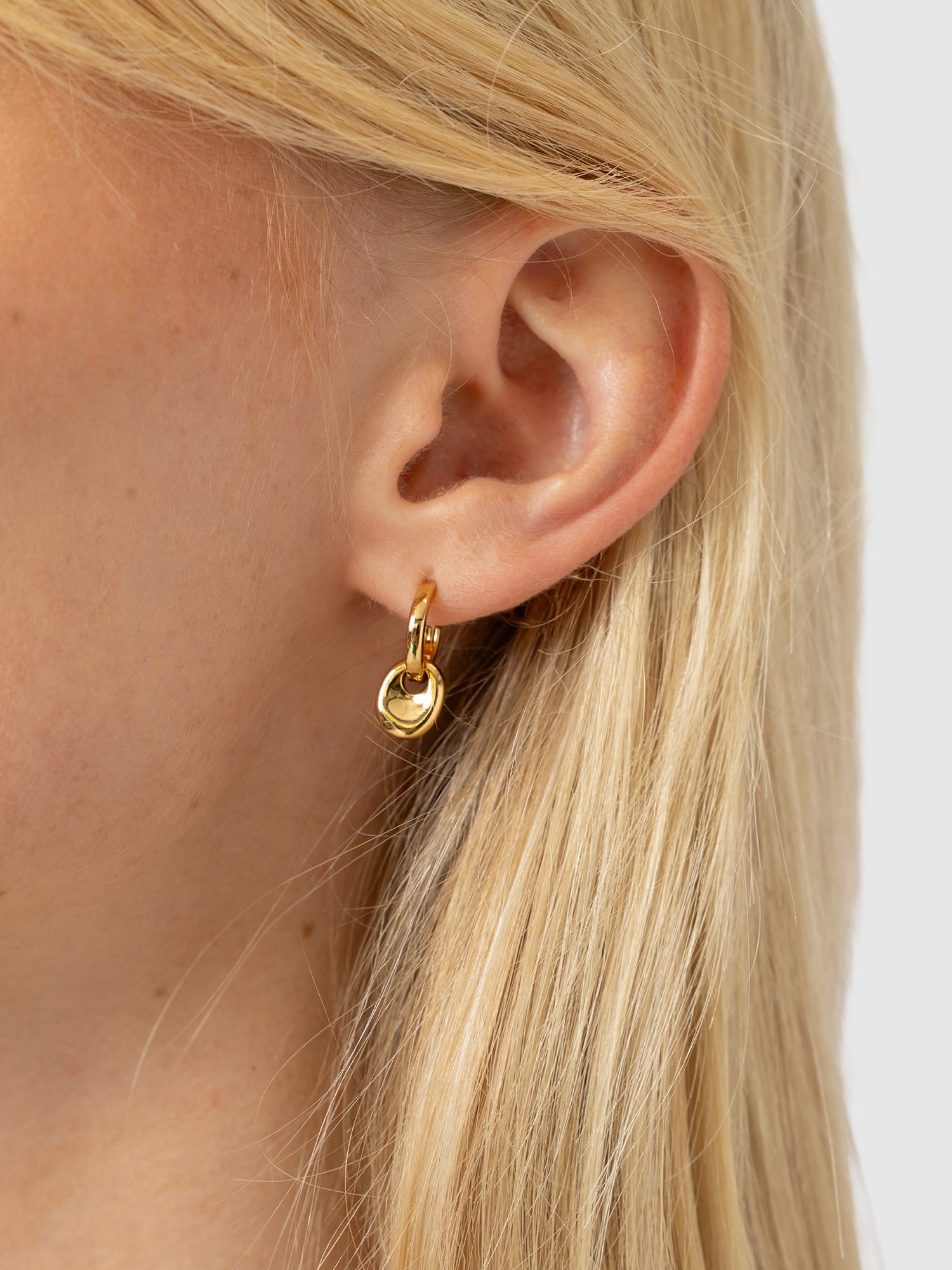 Pebble Drop Earrings - Gold - Women's Jewellerys | Saint and Sofia® EU