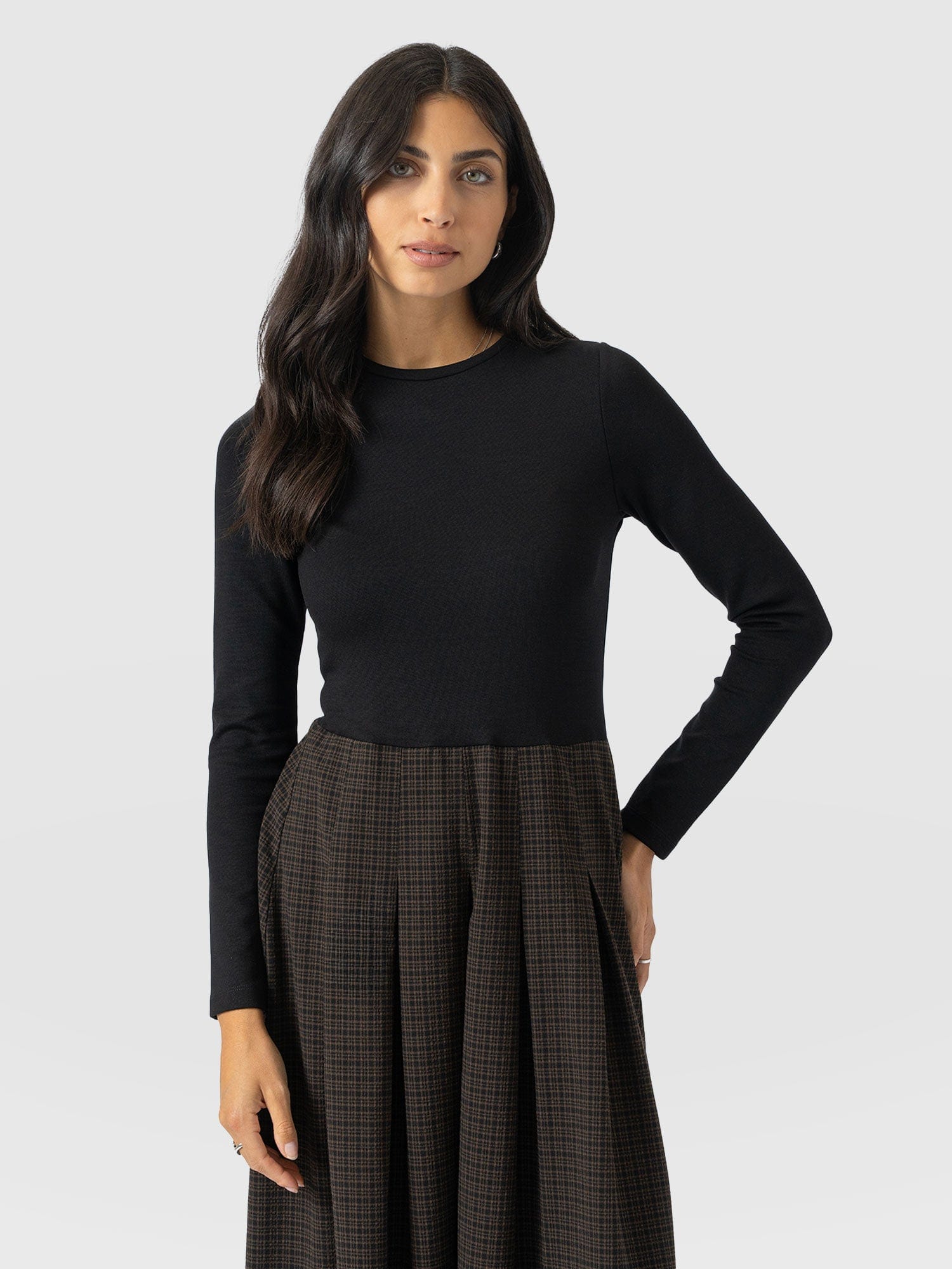 Renee Contrast Long Sleeve Dress - Brown Check - Women's Dresses | Saint + Sofia® EU