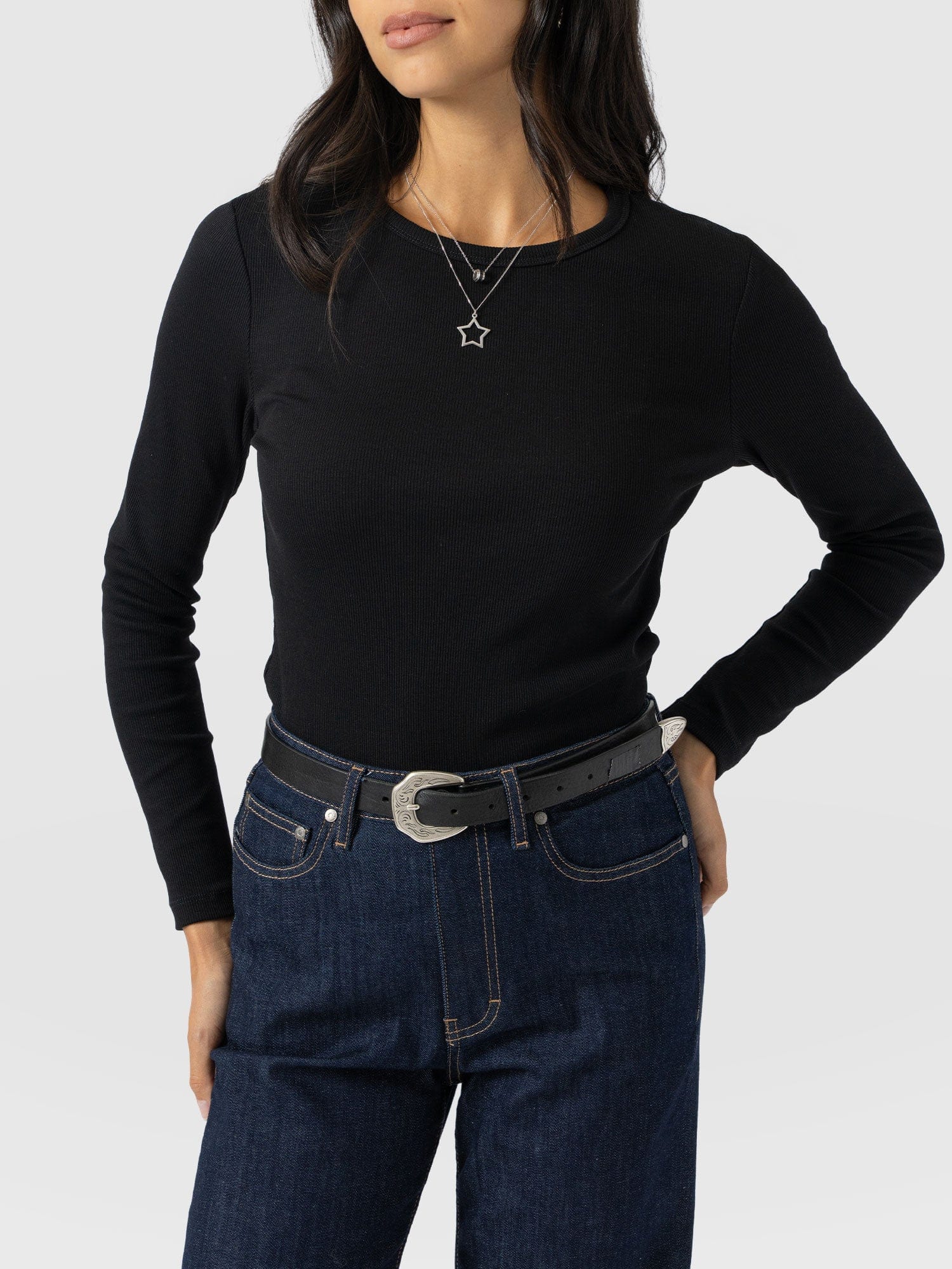 Ribbed Long Sleeve Tee - Black - Women's T-shirts | Saint + Sofia® EU