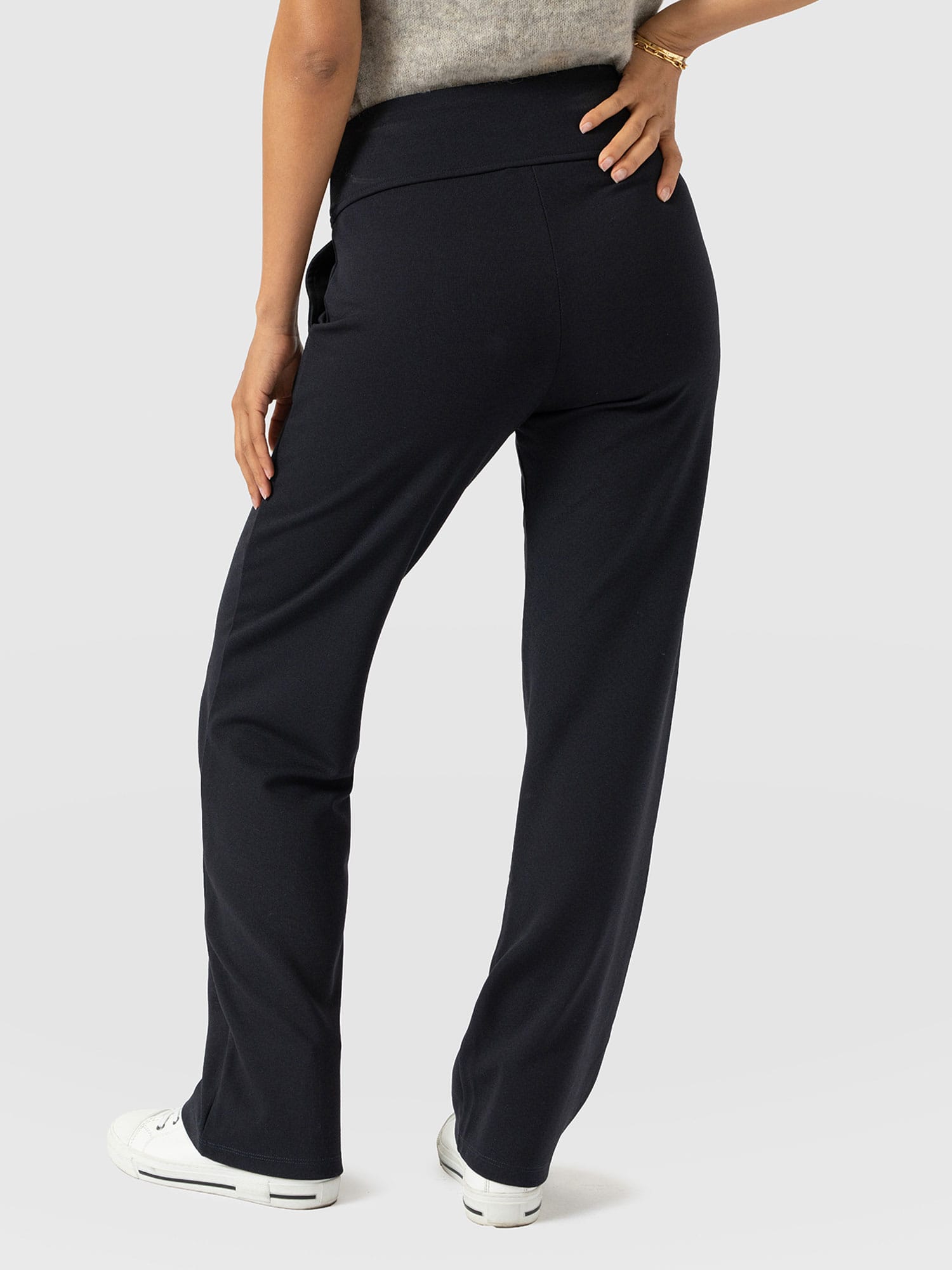 Runway Pant Navy - Women's Trousers | Saint + Sofia® EU