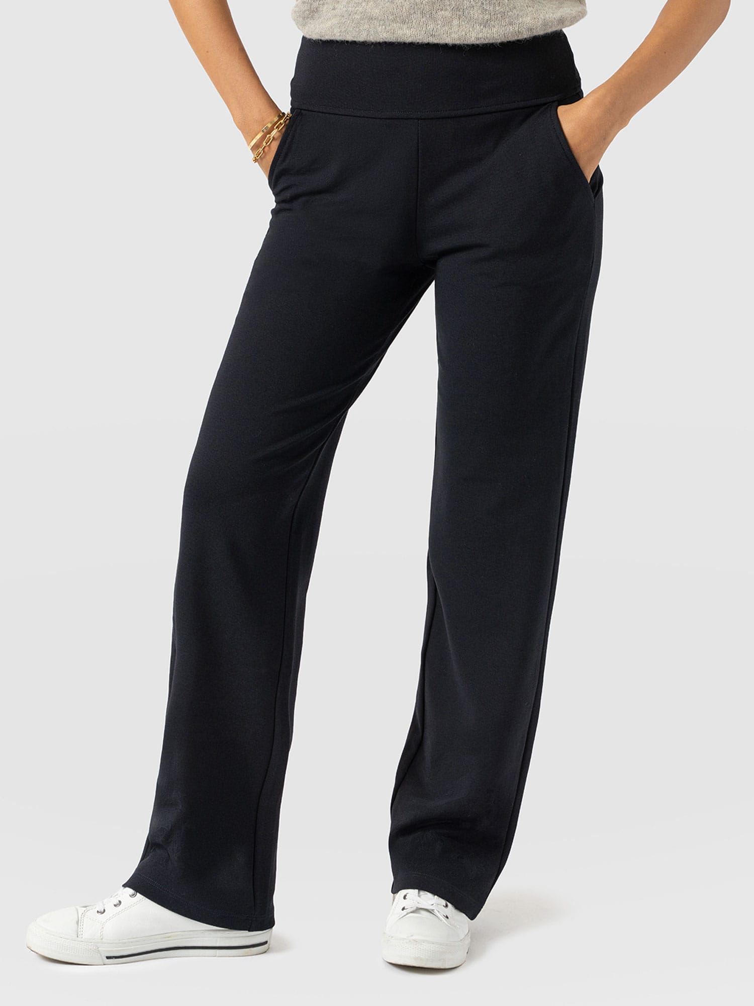 Runway Pant Navy - Women's Trousers | Saint + Sofia® EU