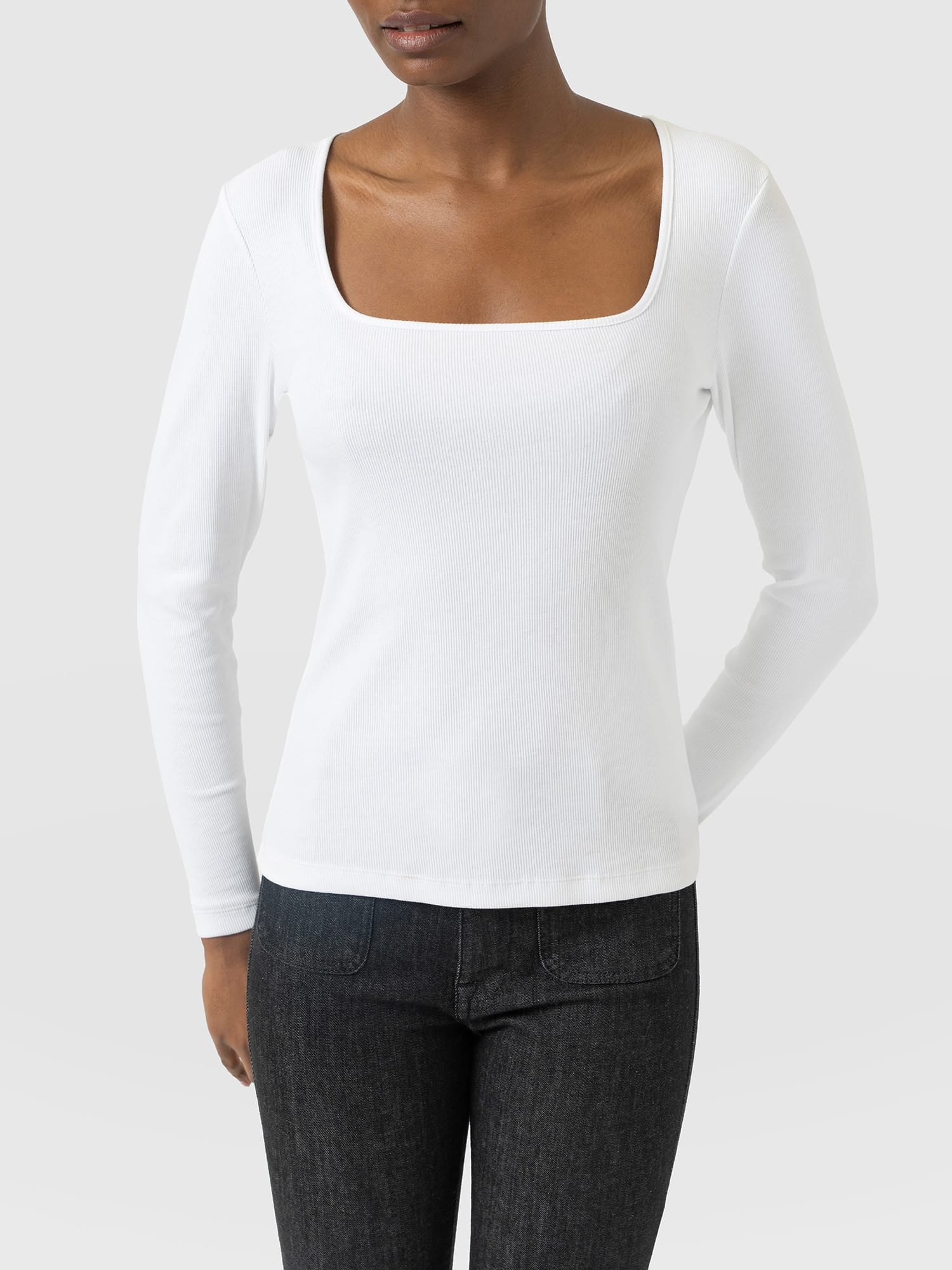 Sloane Ribbed Top - White - Women's T-shirts | Saint and Sofia® EU