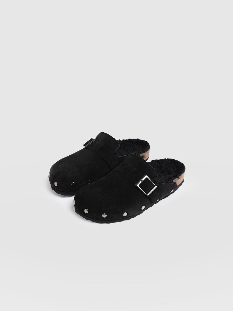 Studded Clogs Black Shearling - Women's Shoes | Saint + Sofia® EU