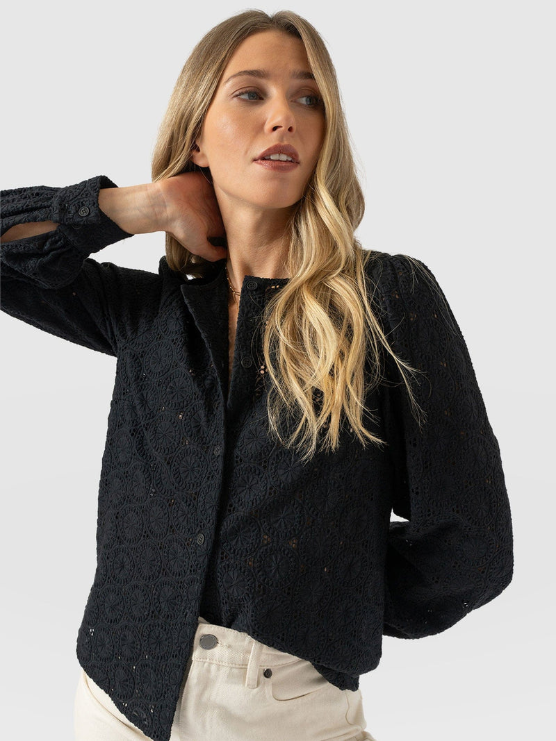 Tabitha Blouse Black Broderie - Women's Blouses | Saint + Sofia® EU