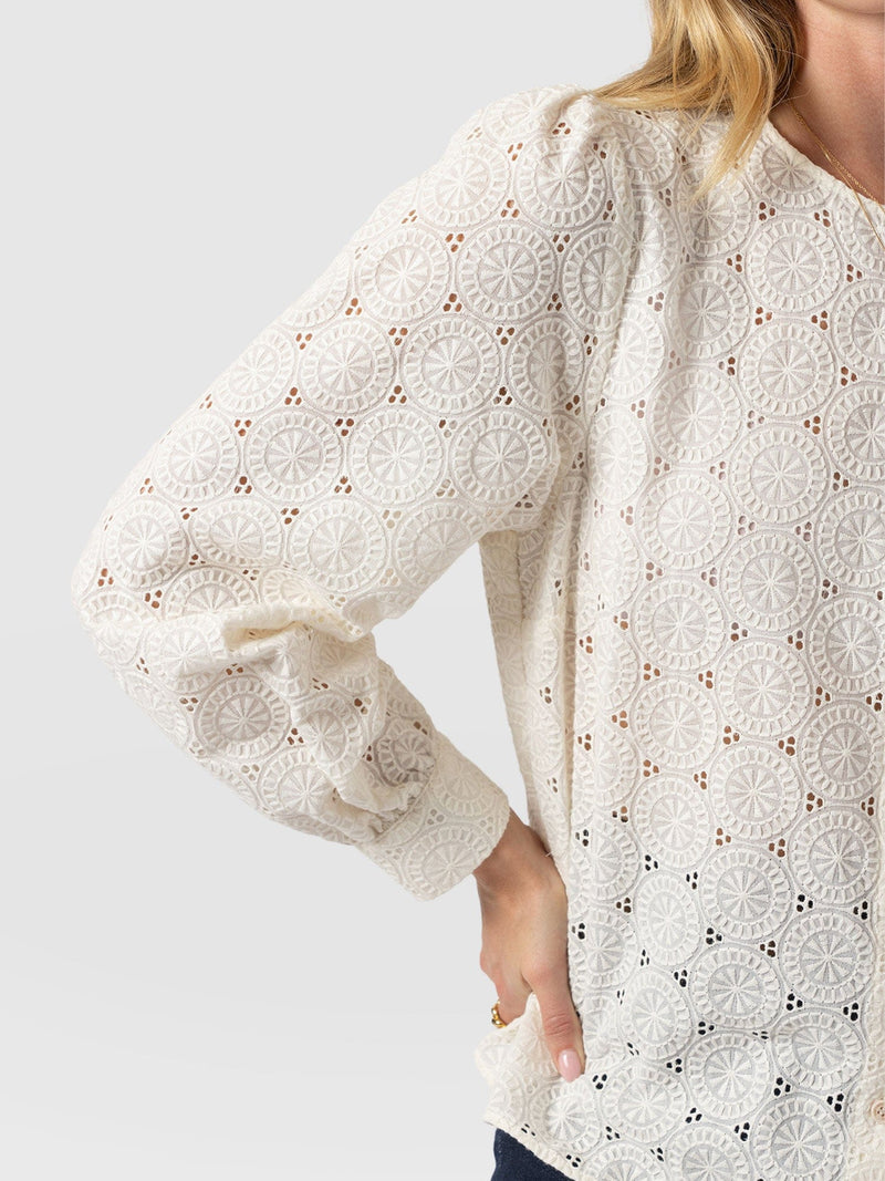 Tabitha Blouse Cream Broderie - Women's Blouses | Saint + Sofia® EU