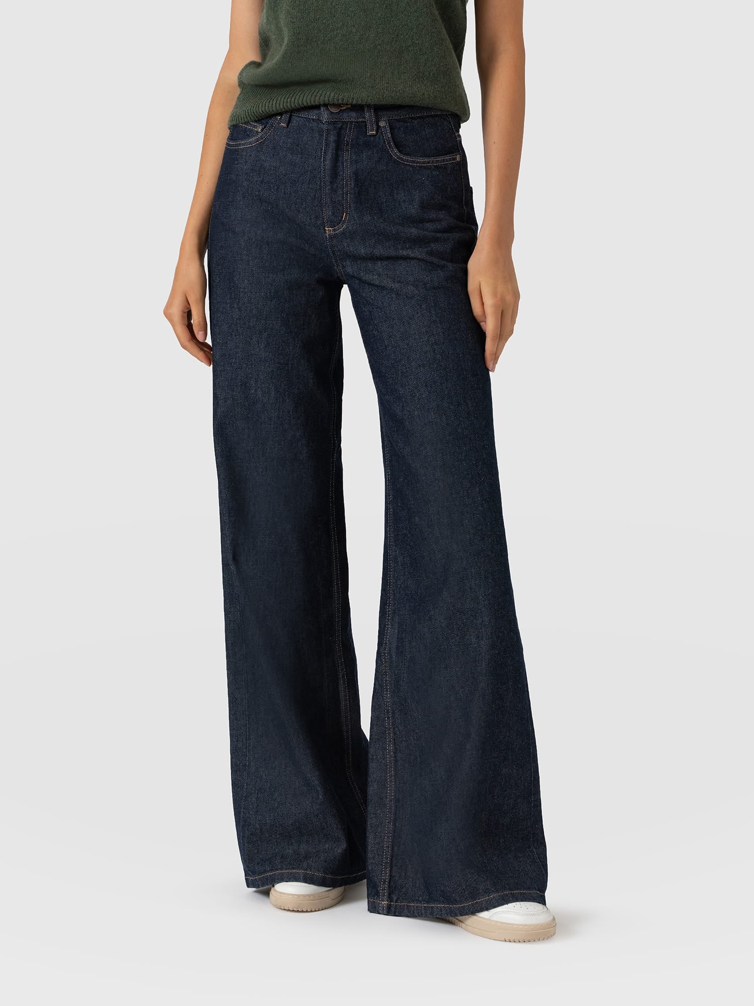 Ultra Wide Leg Jean - Indigo - Women's Jeans | Saint and Sofia® EU