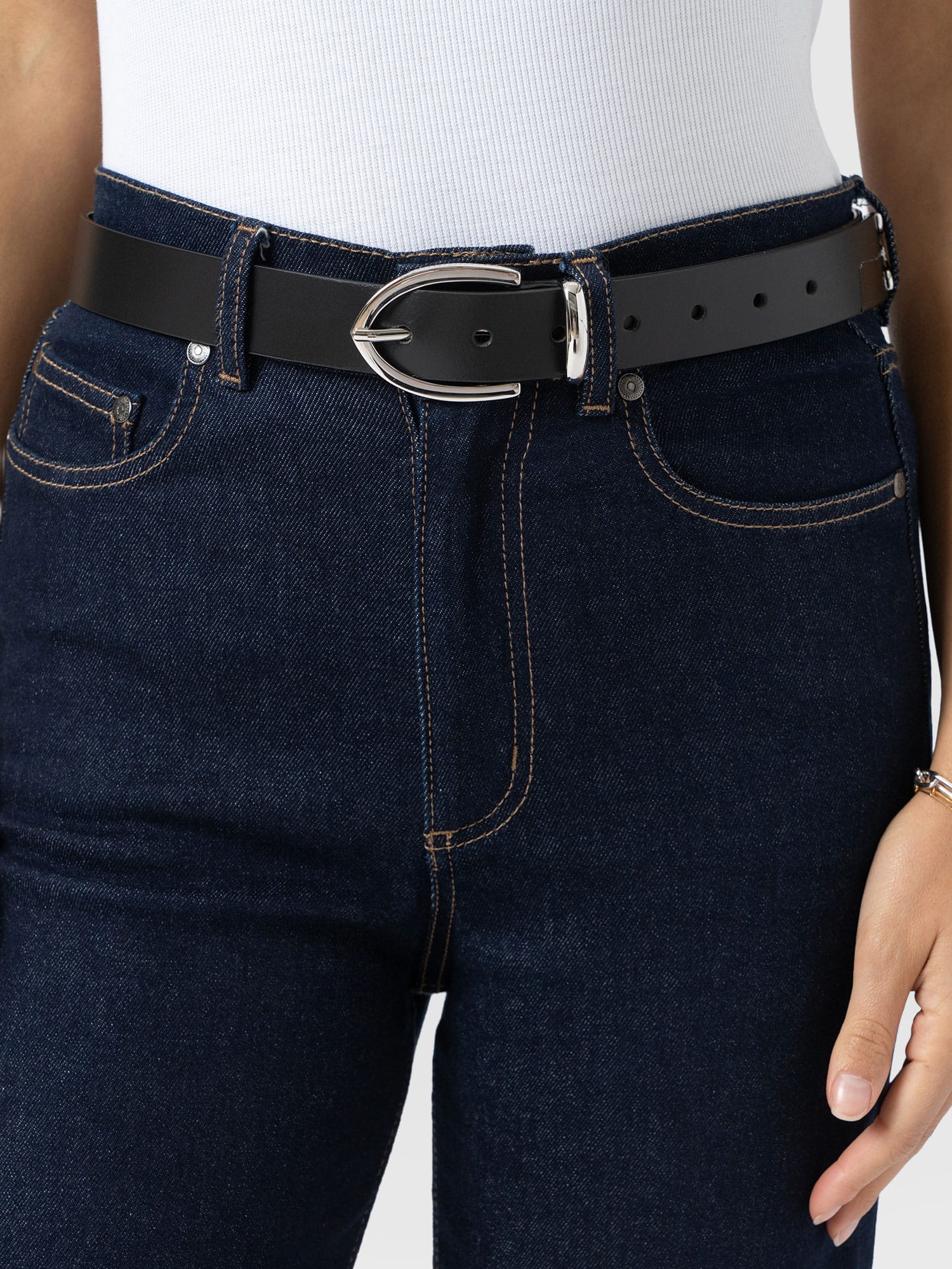 Victory Belt - Black/Silver - Women's Accessories | Saint and Sofia® EU