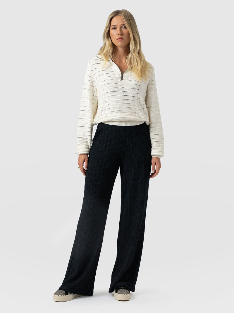 Victory Straight Leg Pant - Black Textured - Women's Trousers | Saint + Sofia® EU