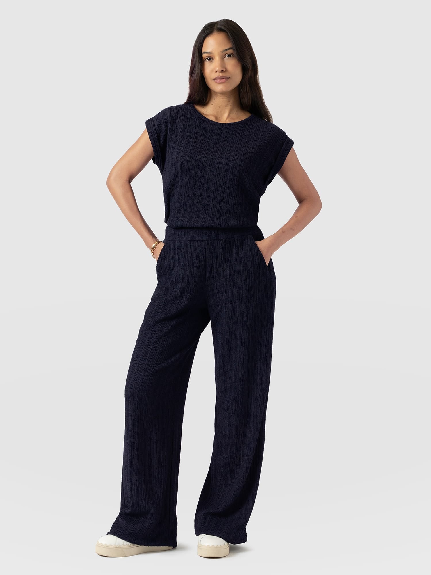Victory Straight Leg Pant - Navy Textured - Women's Trousers | Saint and Sofia® EU