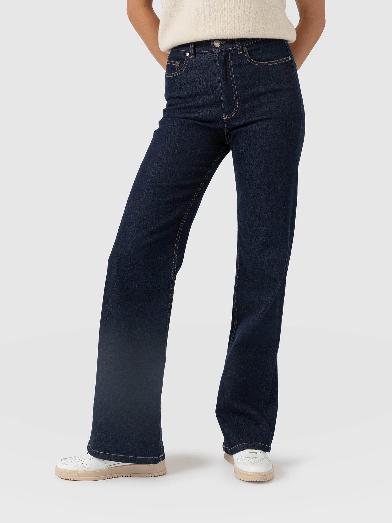 Wide Leg Jean - Indigo Blue - Women's Jeans | Saint and Sofia® EU
