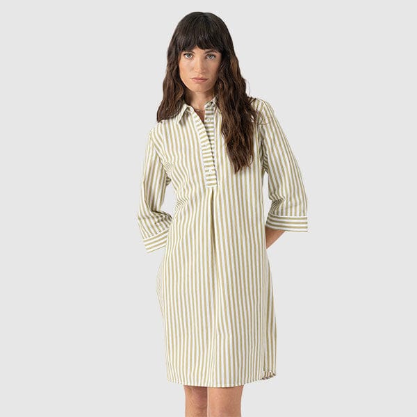 Nautical-Inspired Finish