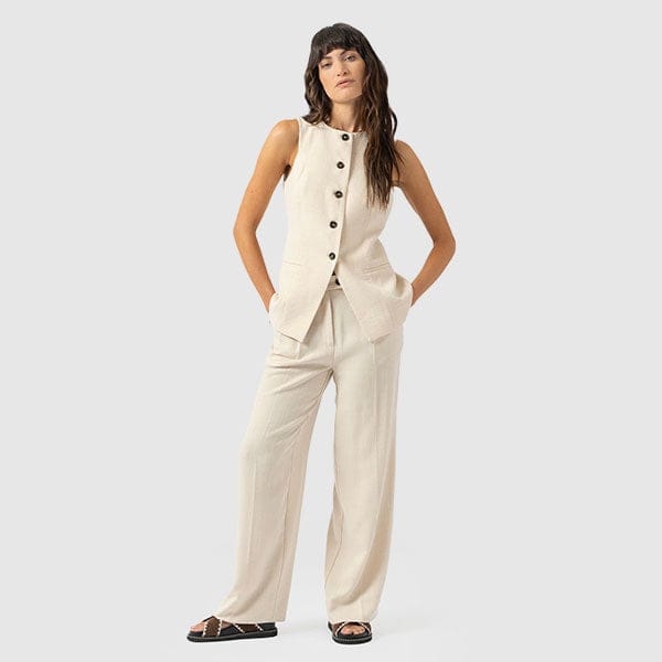 Elongated Silhouette