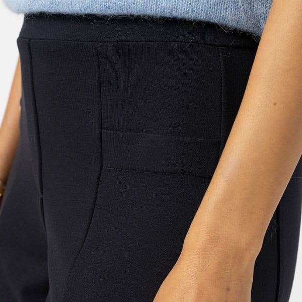 Front Seam