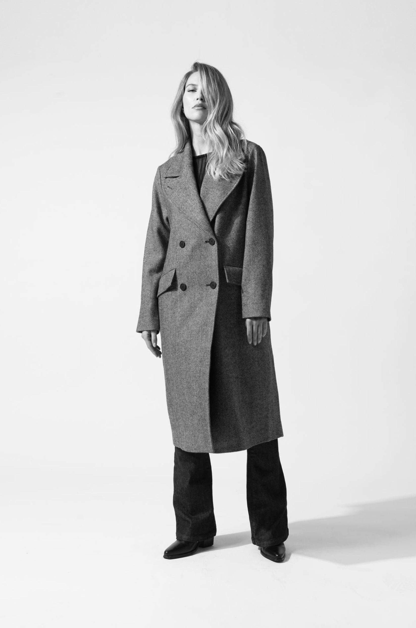 Saint & Sofia - Resolution