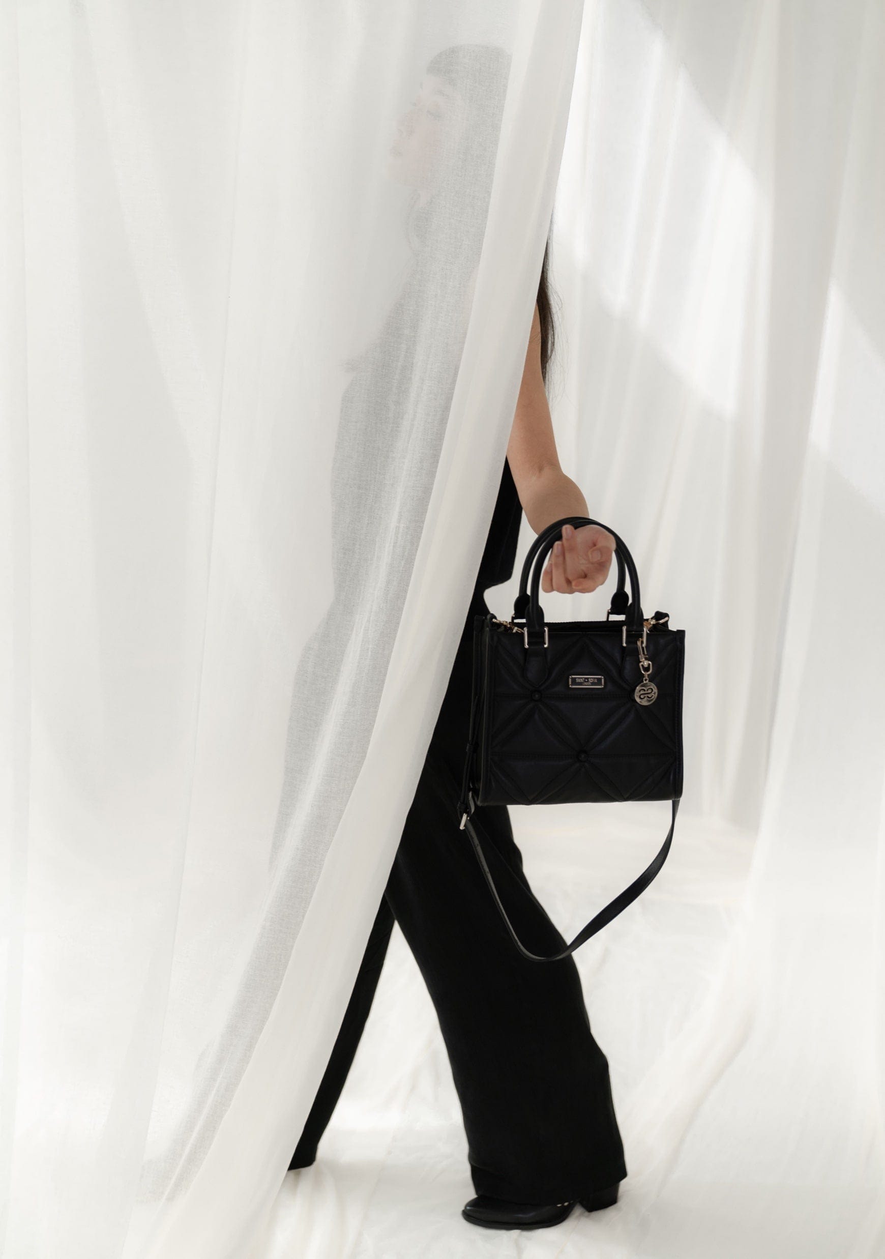 Saint & Sofia - Campaigns - Resolution