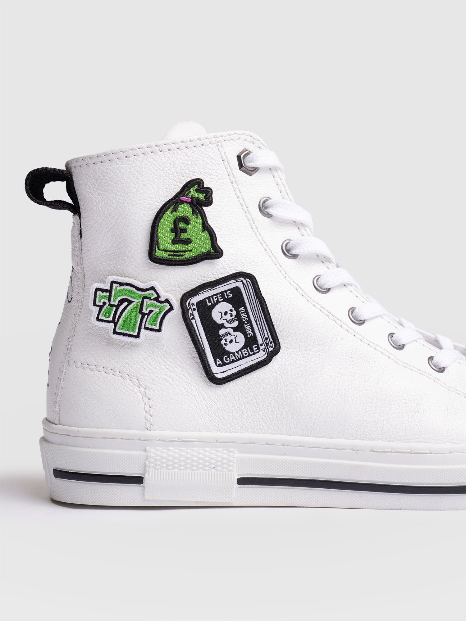 777 Sticker Badge - Green - Women's Accessories | Saint + Sofia® EU