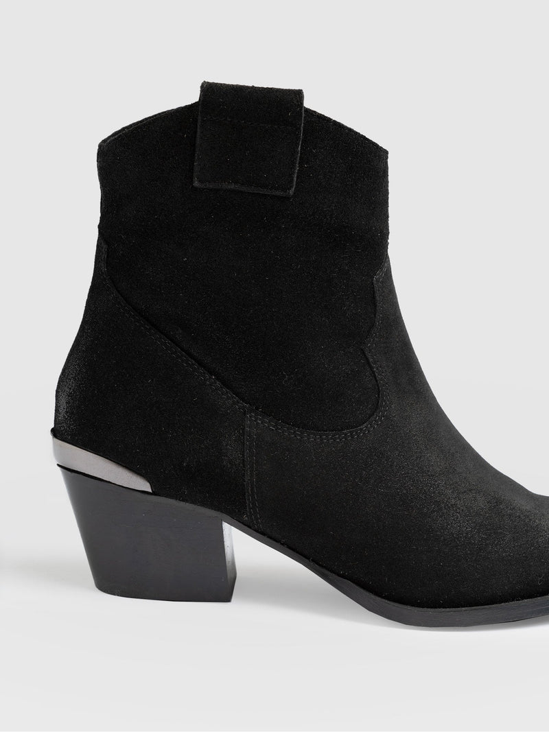 Dallas Metal Boot - Black