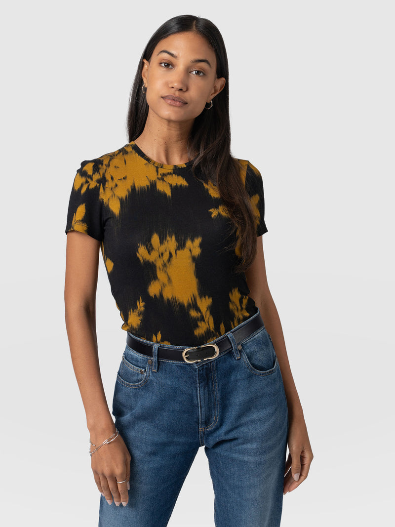 Austen Crew Neck Tee Short Sleeve - Yellow Fade Floral