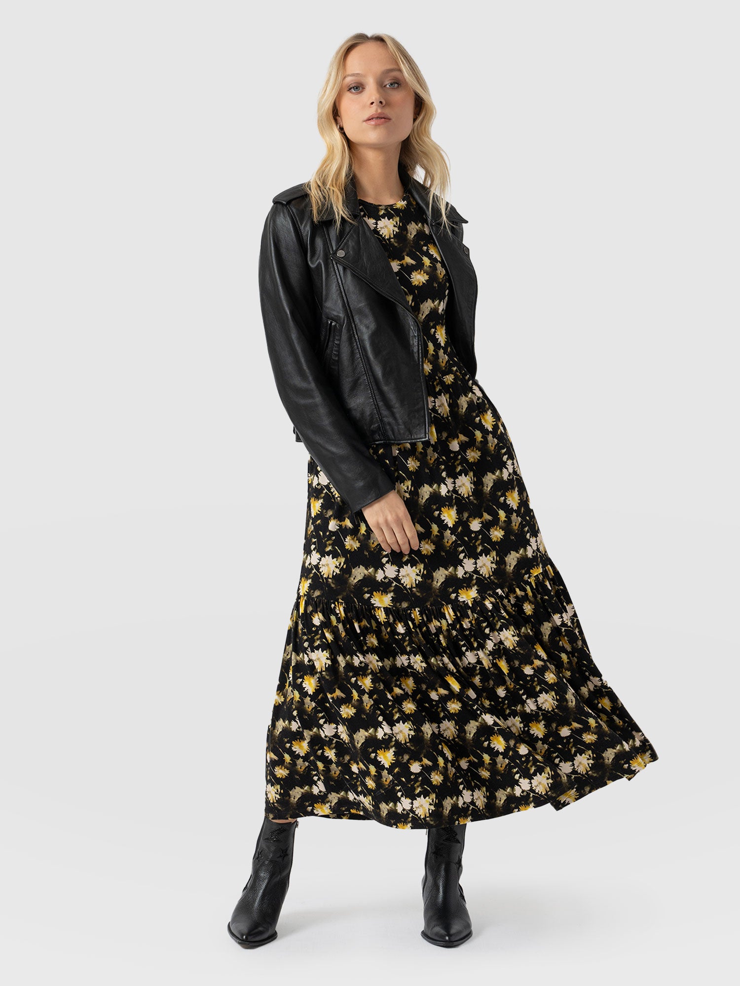 Greenwich Dress Short Sleeve - Black Daisy Floral