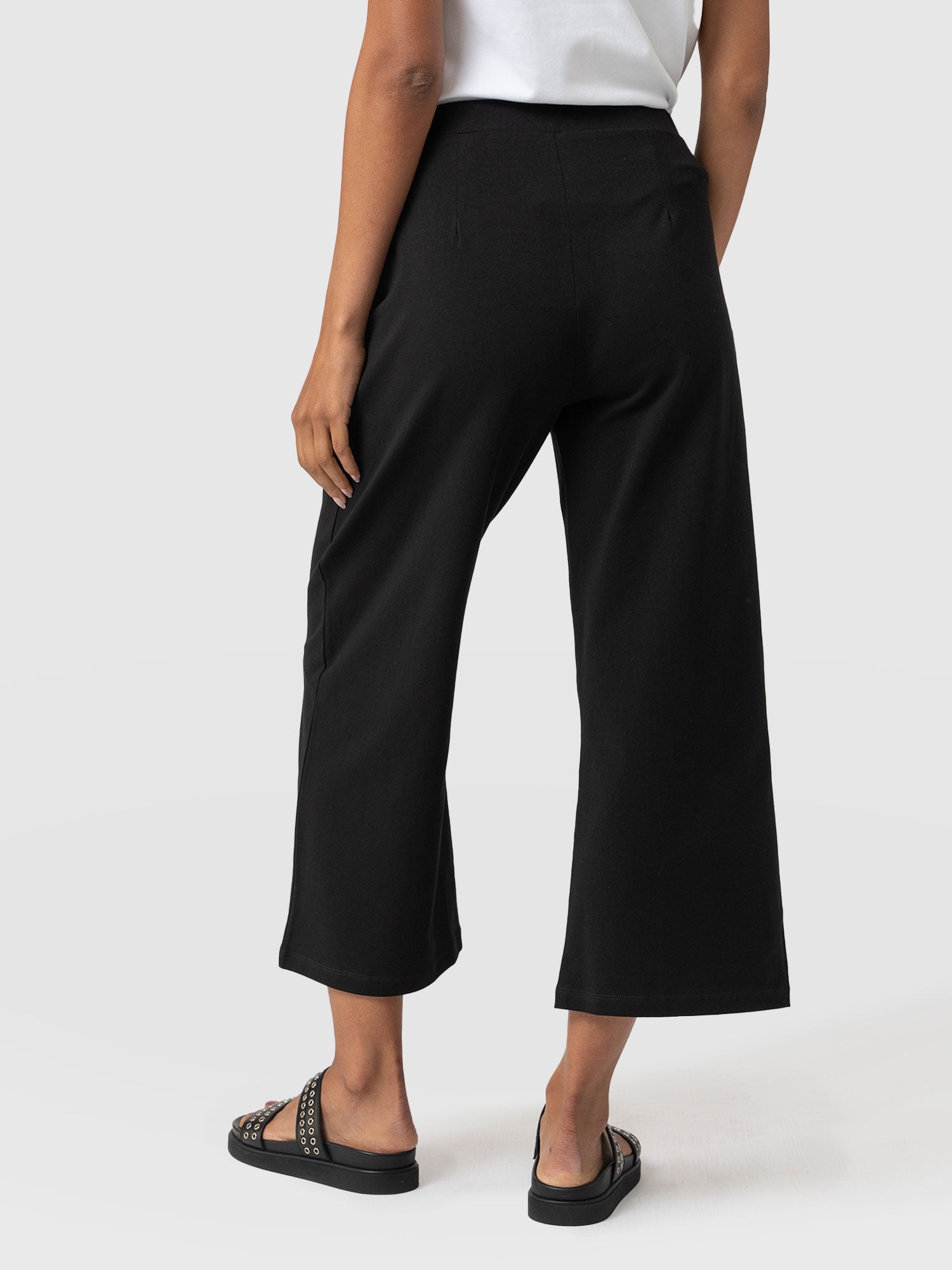 City Culotte Black - Women's Culottes | Saint + Sofia® EU – Saint ...