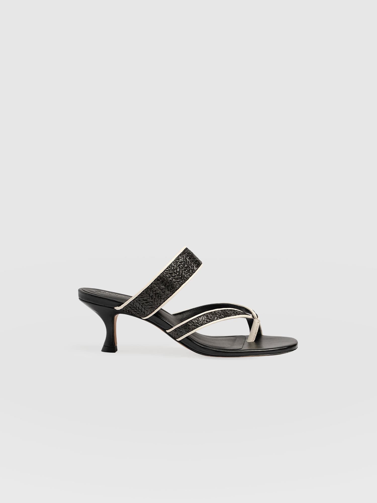 Adaline Toe Post Heels - Black Raffia - Women's Shoes | Saint + Sofia® EU