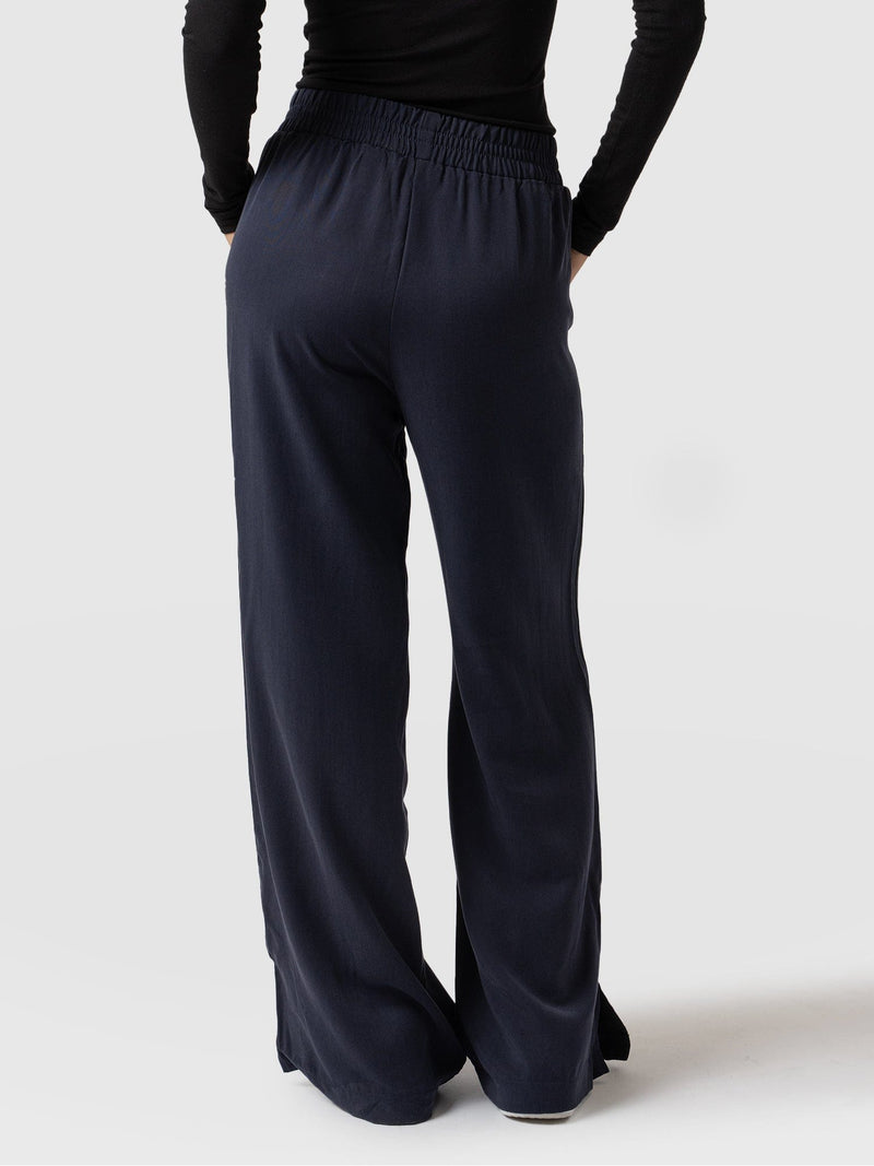 Adaline Wide Leg Pant Navy - Women's Trousers | Saint + Sofia® EU