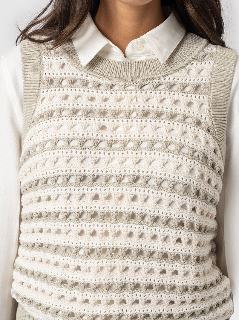 Adler Sleeveless Knit Beige - Women's Vests | Saint + Sofia® EU