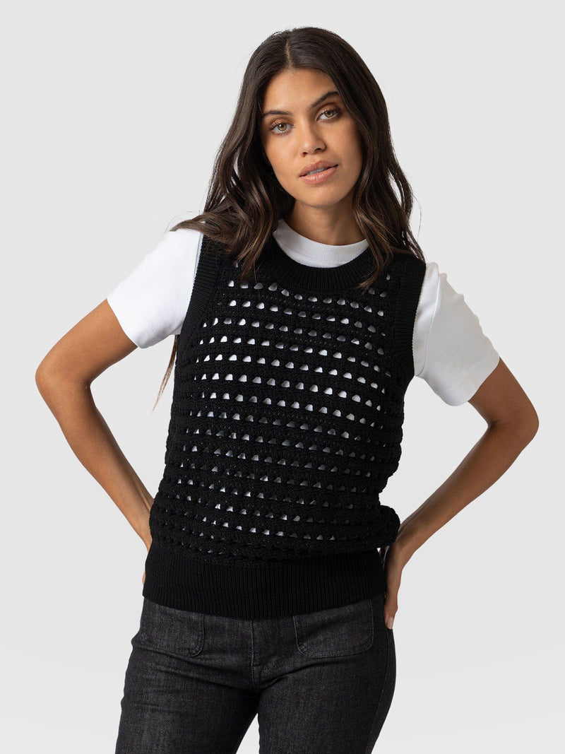 Adler Sleeveless Knit Black - Women's Vests | Saint + Sofia® EU