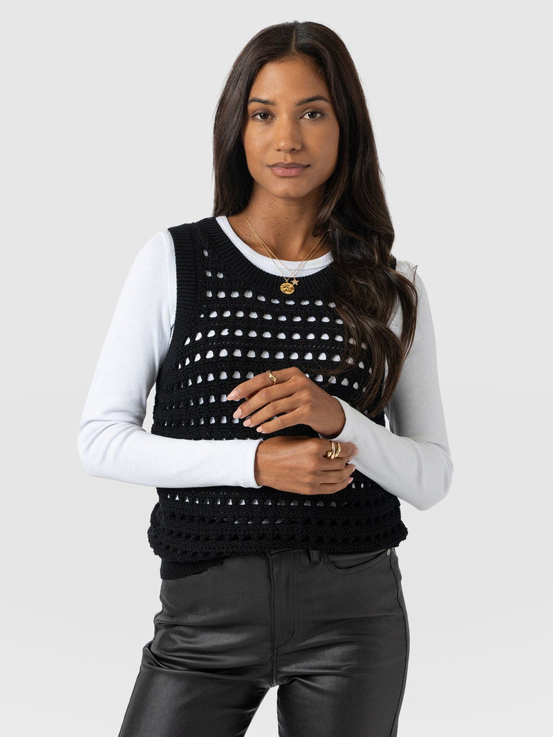 Adler Sleeveless Knit Black - Women's Vests | Saint + Sofia® EU