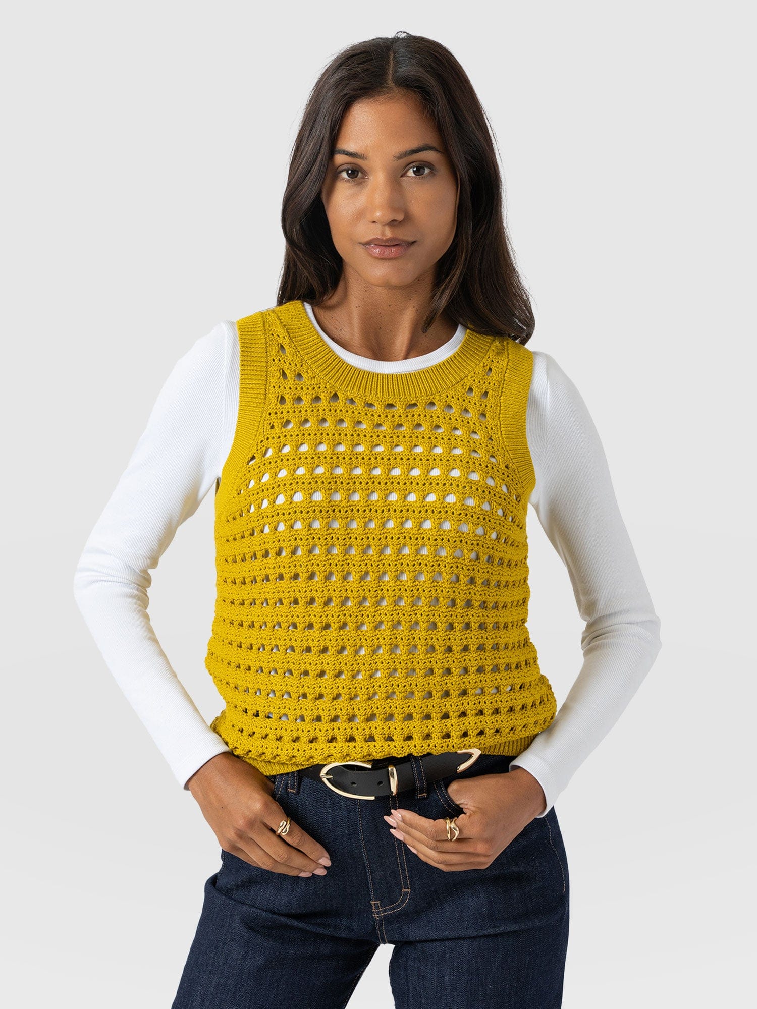 Adler Sleeveless Knit Mustard - Women's Vests | Saint + Sofia® EU