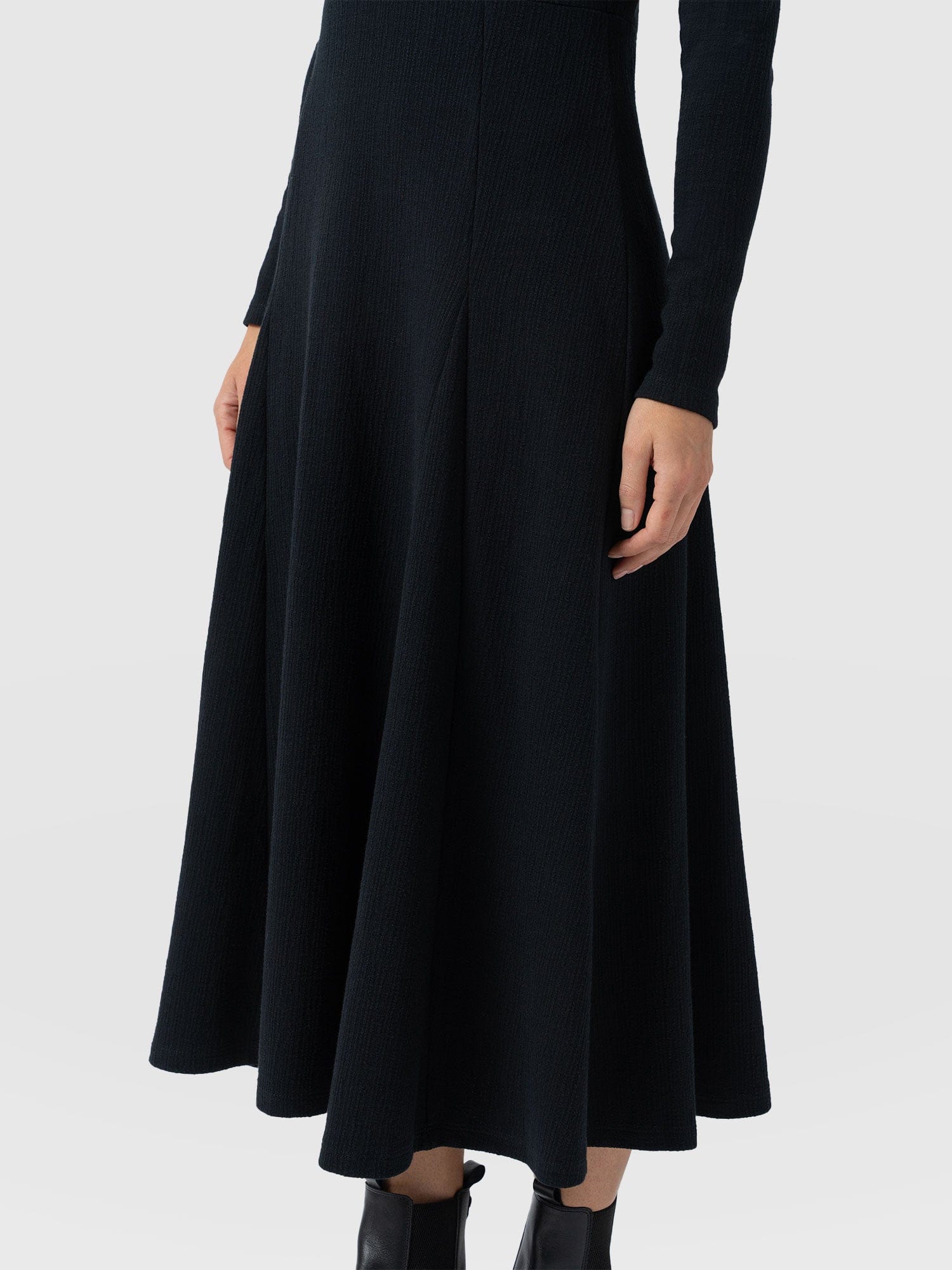 Akia Long Sleeve Dress - Black - Women's Dresses | Saint + Sofia® EU