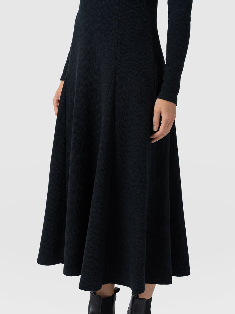 Akia Long Sleeve Dress - Black - Women's Dresses | Saint + Sofia® EU