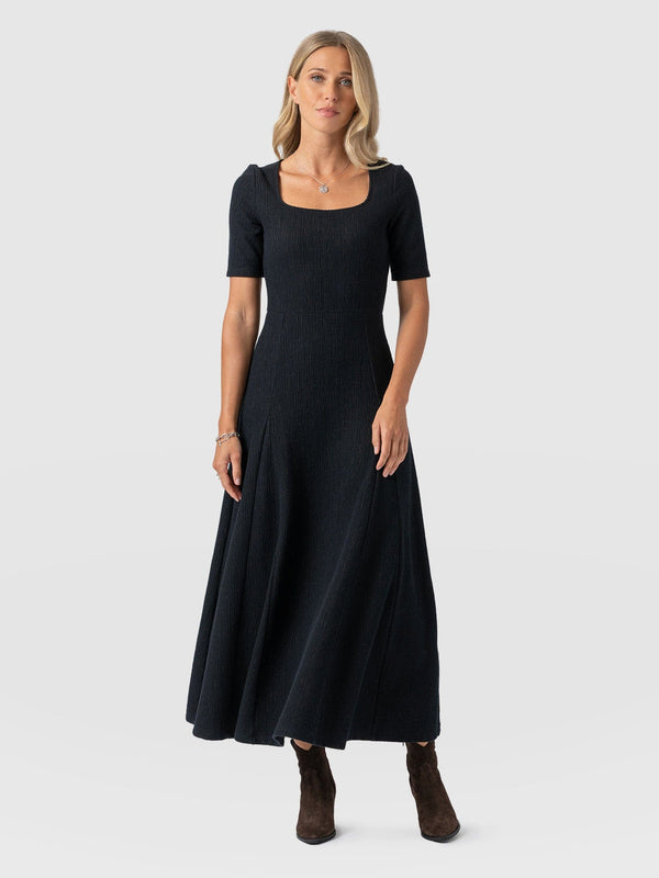 Akia Short Sleeve Dress - Black Textured - Women's Dresss | Saint + Sofia® EU