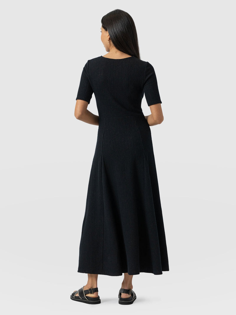 Akia Short Sleeve Dress - Black Textured - Women's Dresss | Saint + Sofia® EU