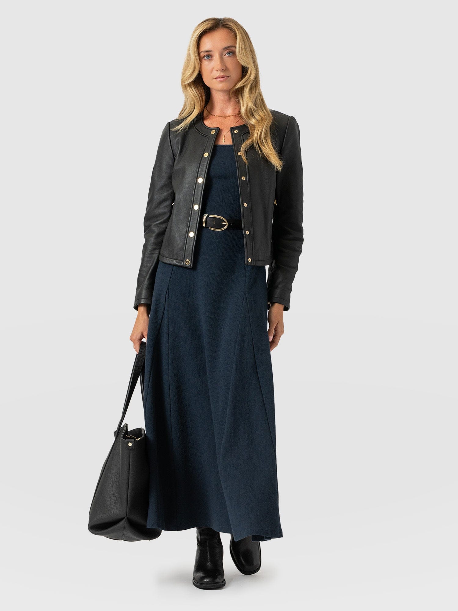 Akia Short Sleeve Dress - Navy Textured - Women's Dresses | Saint + Sofia® EU