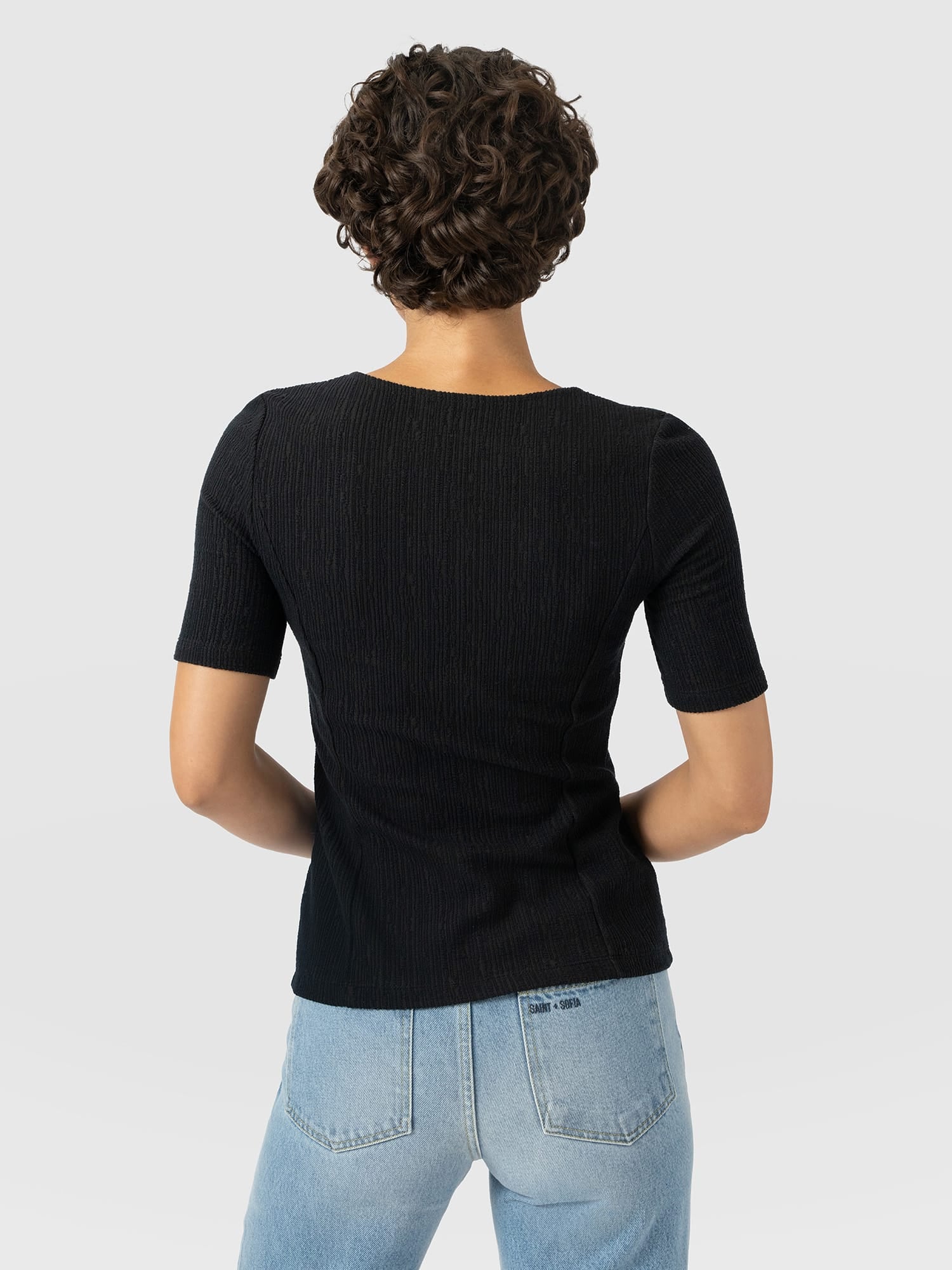 Akia Short Sleeve Tee - Black Textured - Women's T-Shirts | Saint and Sofia® EU