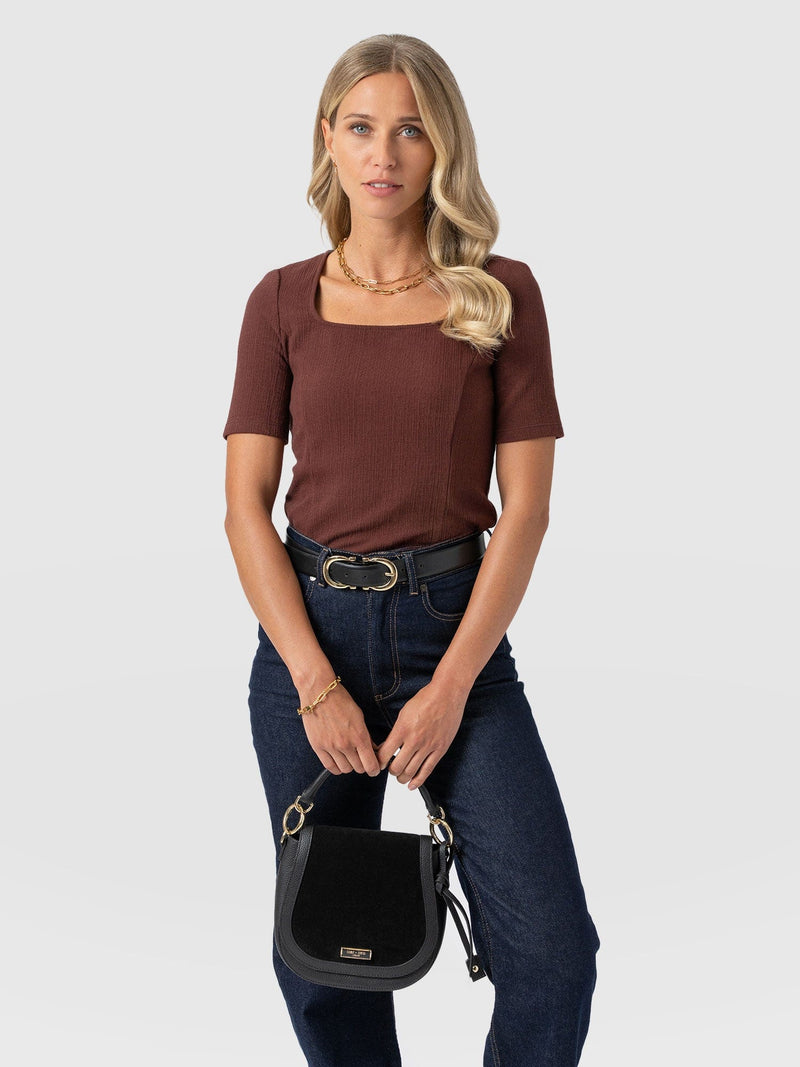 Akia Short Sleeve Tee - Maroon Textured - Women's T-shirts | Saint + Sofia® EU