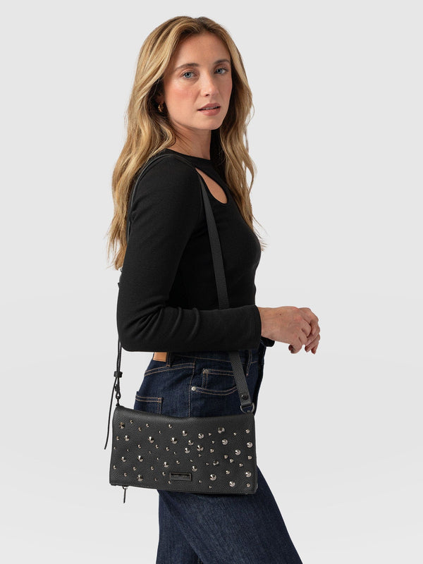 Alexis Studded Clutch Black - Women's Bags | Saint + Sofia® EU